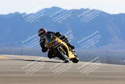 media/Jan-08-2022-SoCal Trackdays (Sat) [[1ec2777125]]/Turn 9 (125pm)/